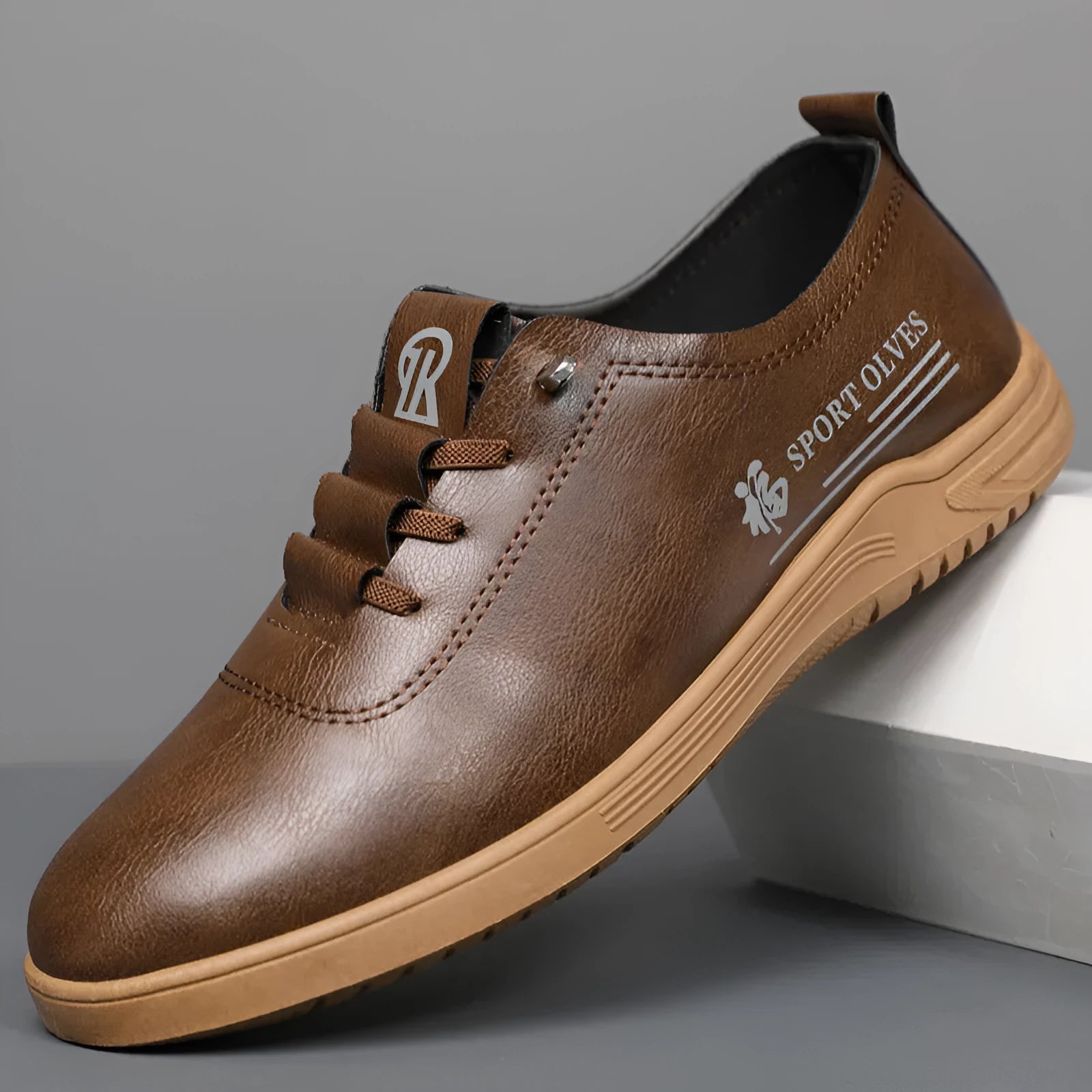 Men's lace-up casual leather shoes in black with flat heel, round toe, and front lace-up closure on a neutral background