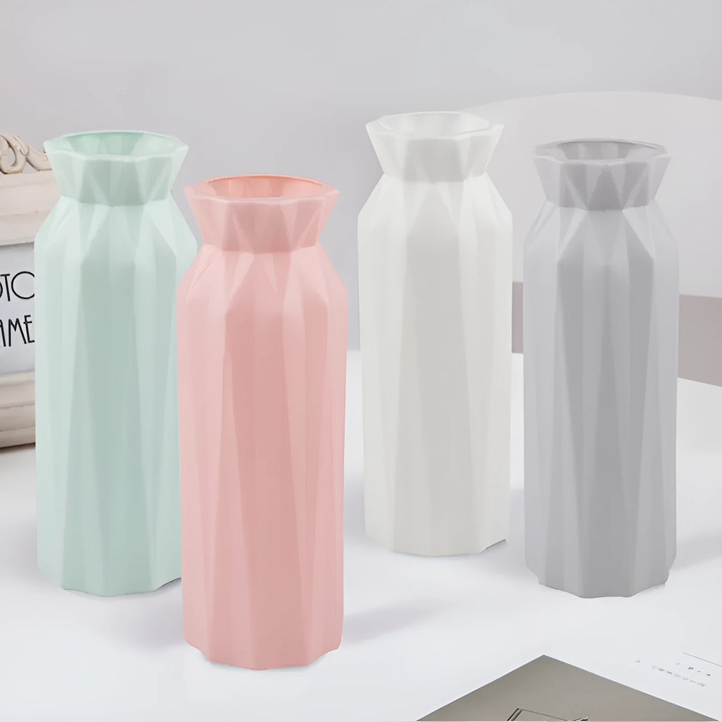 Drop-resistant melamine plastic vase ornament in grey, green, pink or white with 7.2cm bottom diameter