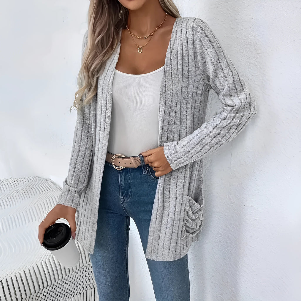 Solid colour long sleeve cardigan with pocket in loose fit, available in black or grandma grey