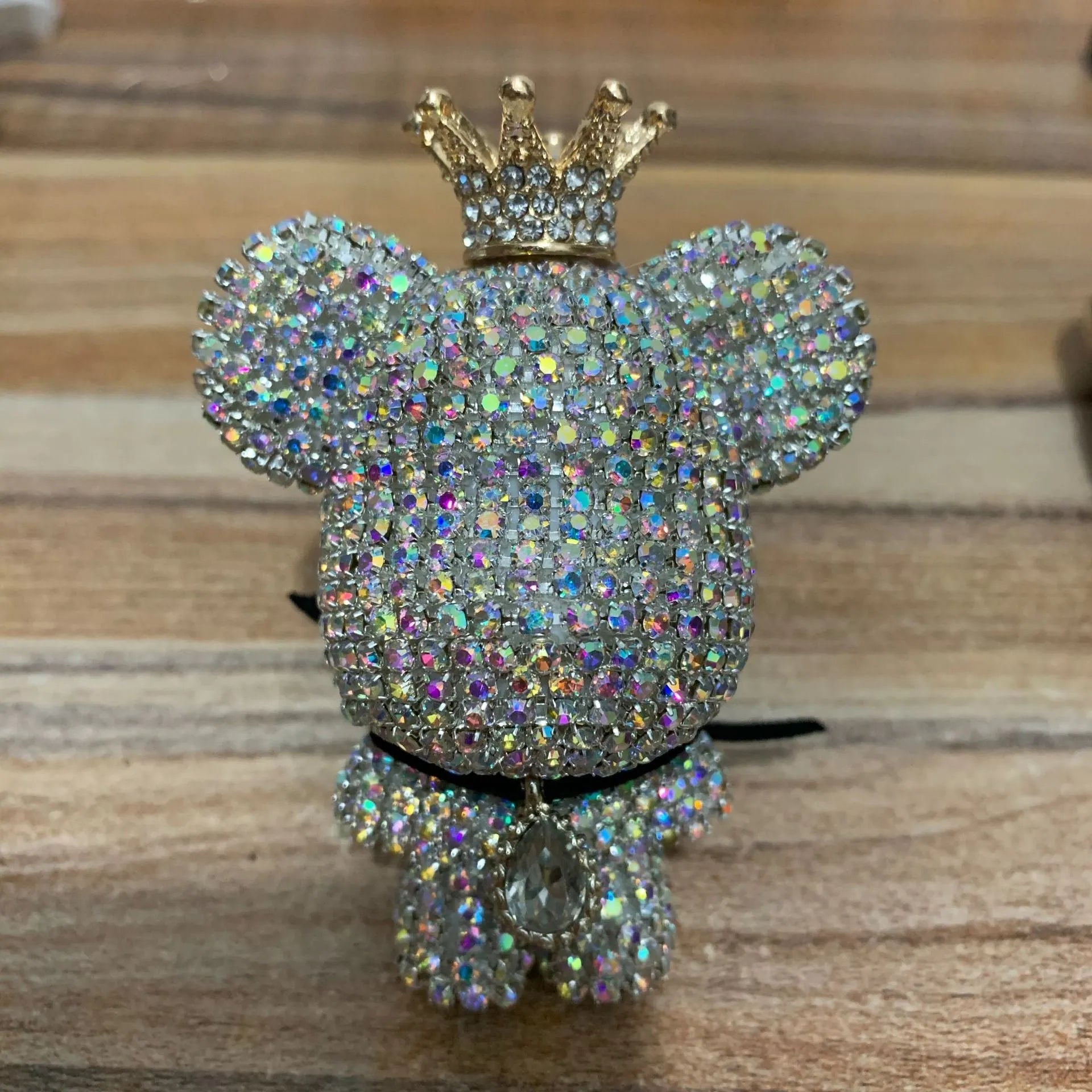 Creative rhinestone diamond-studded teddy bear perfume clip for car air outlet, black colour