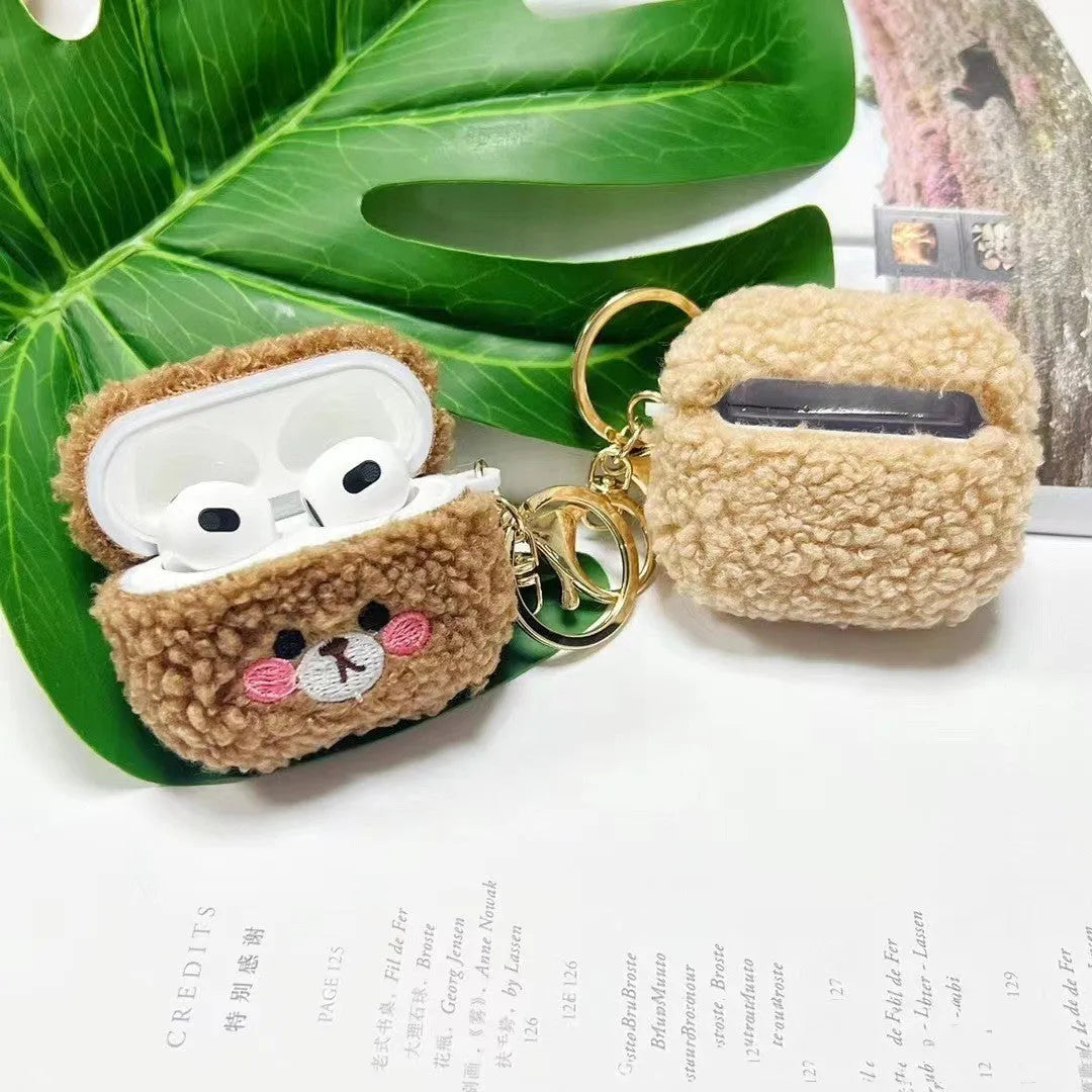 White TPU plush earphone cover for Airpods Pro 2 charging case, all-inclusive design
