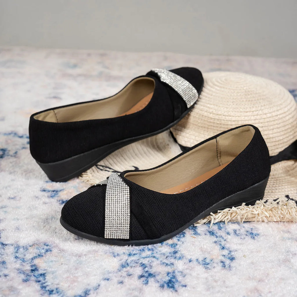 Women's black slip-on casual shoes with rhinestone decoration and chunky heel