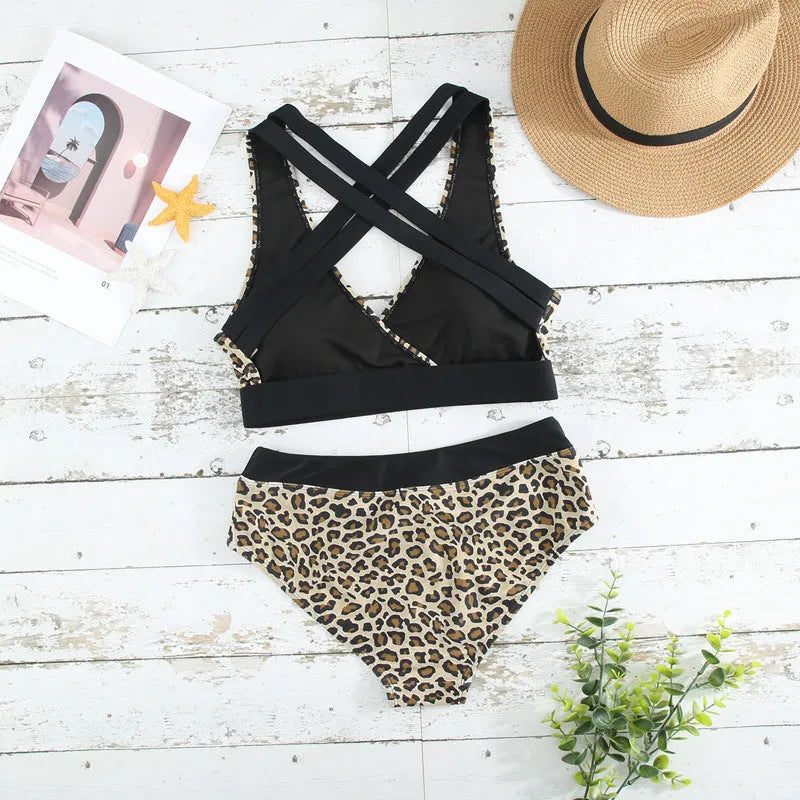 Leopard print cross banded bikini swimsuit with V-neck split design for women