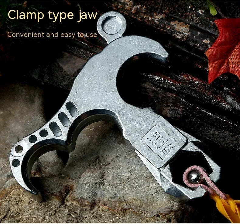 Alloy two-axis harpoon release clip for bow fishing equipment
