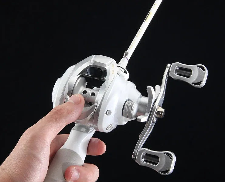 ET Drop micro baitcasting fishing reel with left and right-hand retrieve options