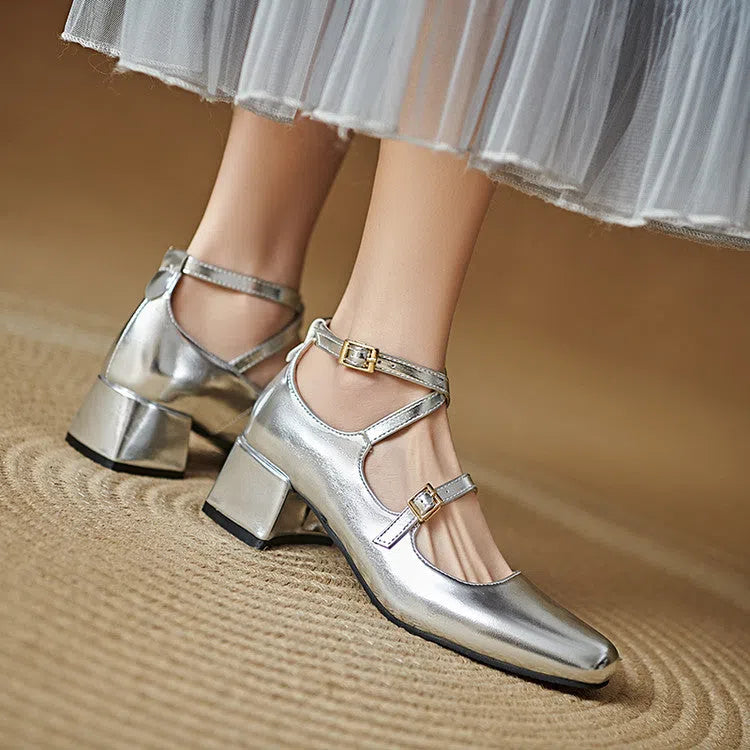 Square-toe chunky heel women's pumps in black with rhinestone decoration on PU upper
