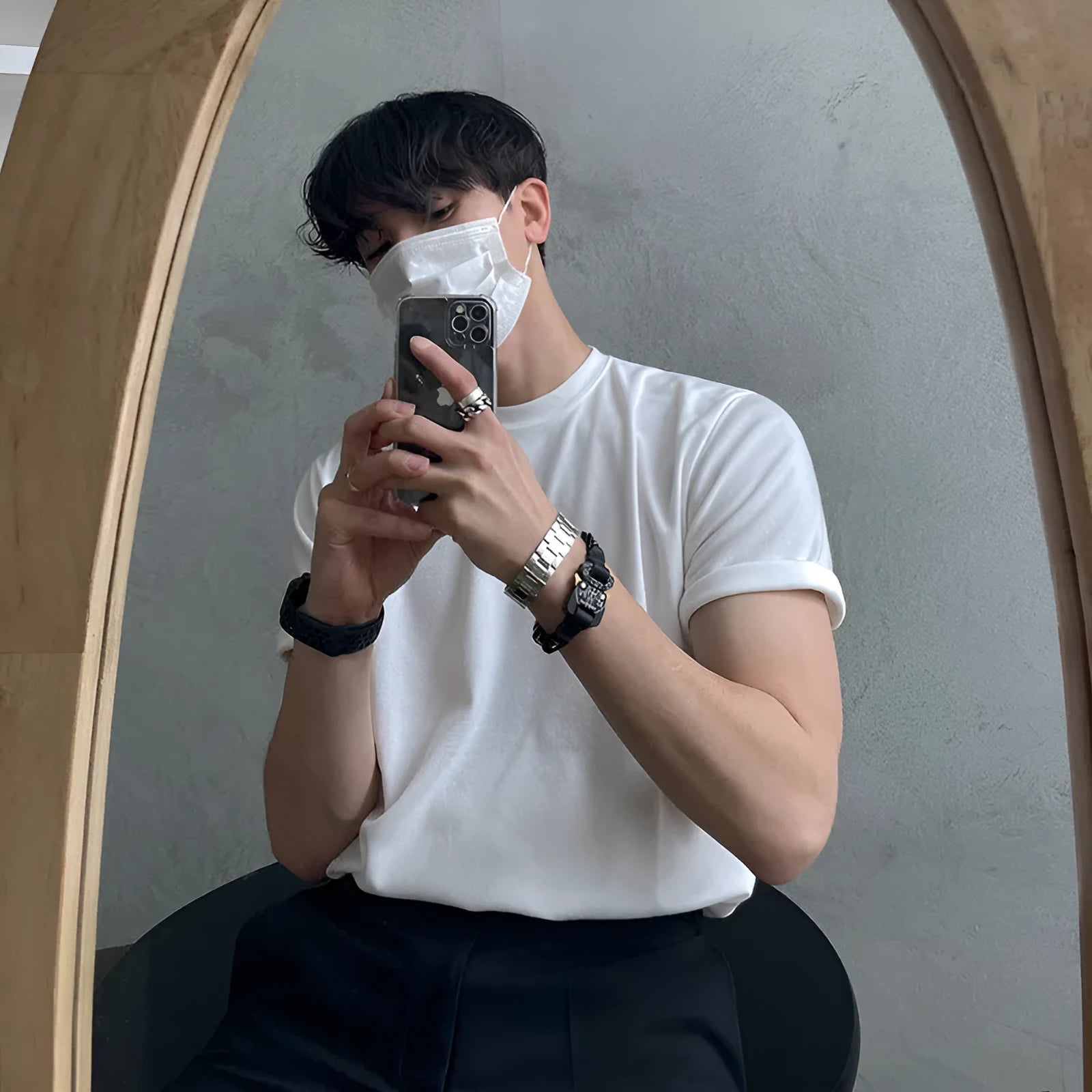 Men's slim-fit cotton T-shirt in black or white with Asian sizing