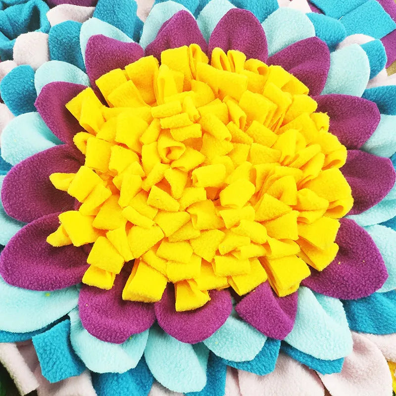 Sunflower-shaped fleece dog snuffle mat with suction cups on tile floor, size 50x50cm