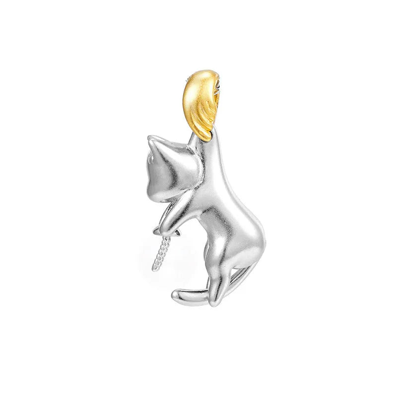 925 sterling silver cat charm clavicle necklace with an electroplated finish.