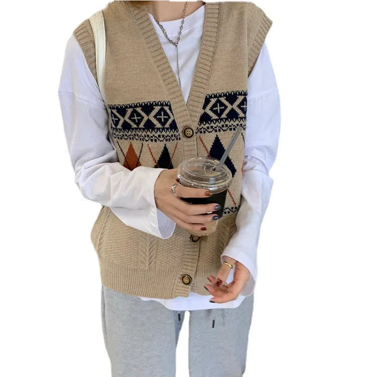 Sleeveless loose cardigan with diamond plaid pattern in acrylic fibre