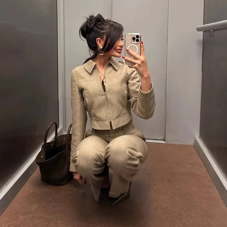 Women's herringbone pattern summer suit with 3D embroidery on jacket and matching trousers