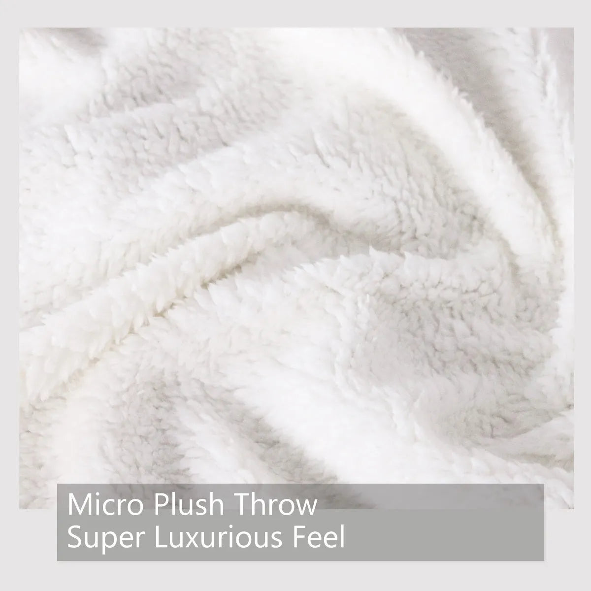 White Sherpa fleece throw blanket with red heart and horse motif, 130x150cm or 150x200cm size for sofa or camping