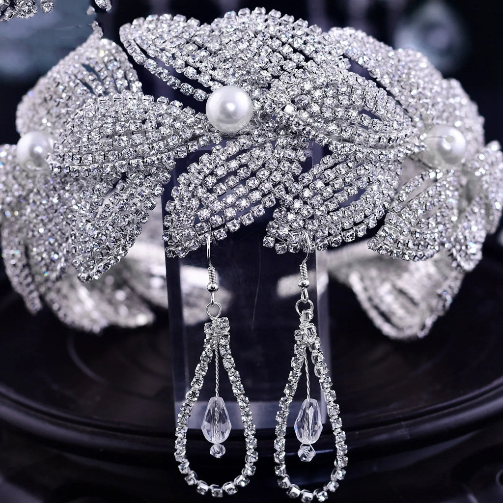 Gold rhinestone leaf handmade hair band with pearl and flower decorations for women