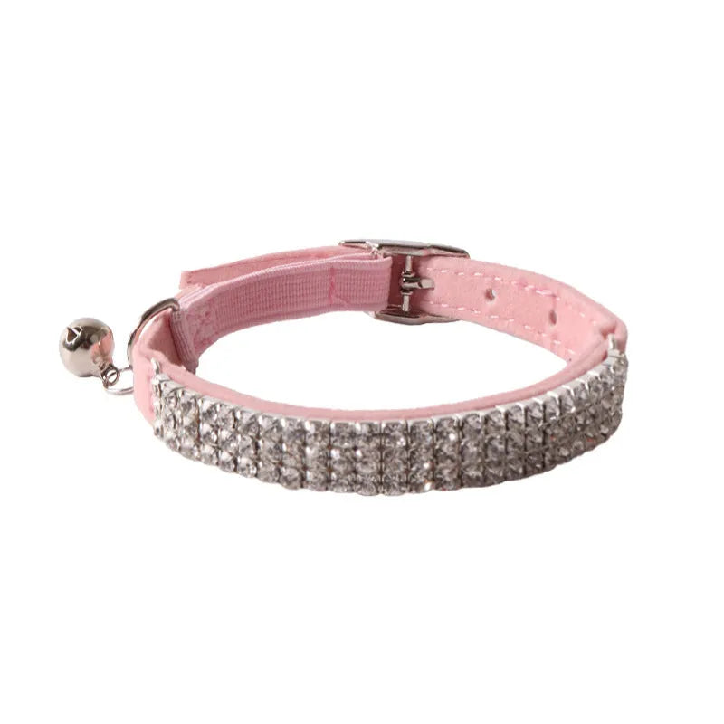 Small cat collar with elastic buckle and gang drill decoration in flocking material