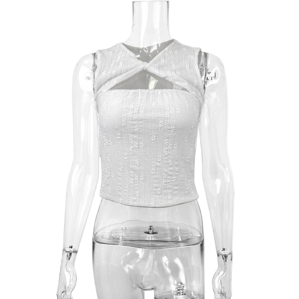White women's lace patchwork sleeveless top slim fit short 40cm pullover on model