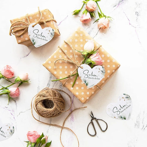 50-piece set of half-handmade paper gift tags in flower and heart shapes, two colour styles.