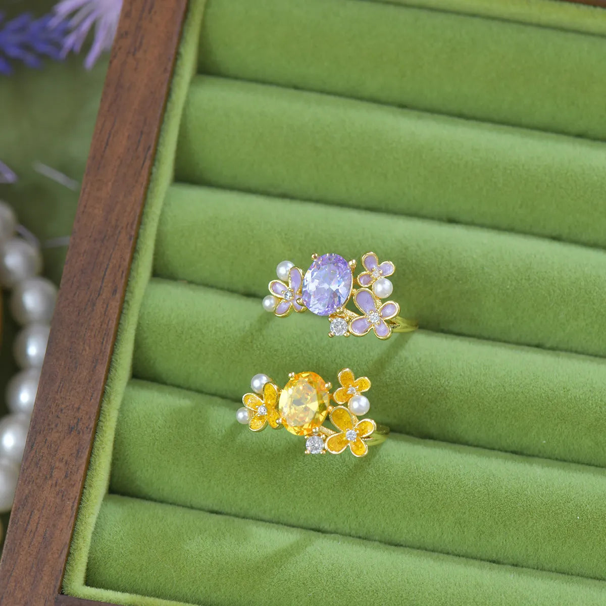 Flower pearl high-grade female zircon open ring in yellow copper metal sweet girl style