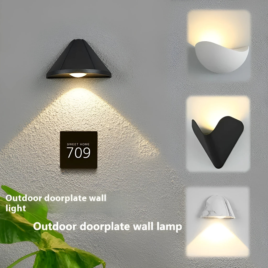 Black courtyard LED lamp with aluminium alloy shell and IP65 waterproof rating for outdoor garden lighting