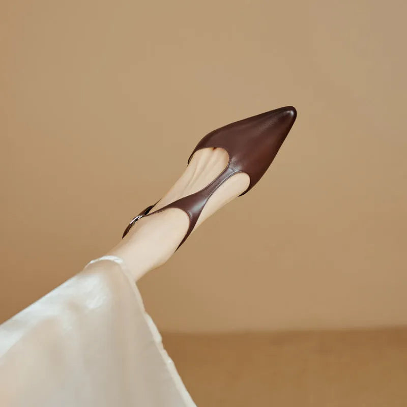 Women's pointed toe high heels in cowhide leather, black and brown colour options
