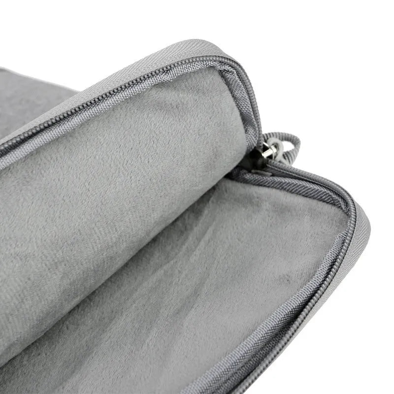 Horizontal square Oxford cloth laptop liner bag with zipper closure and soft handle in black