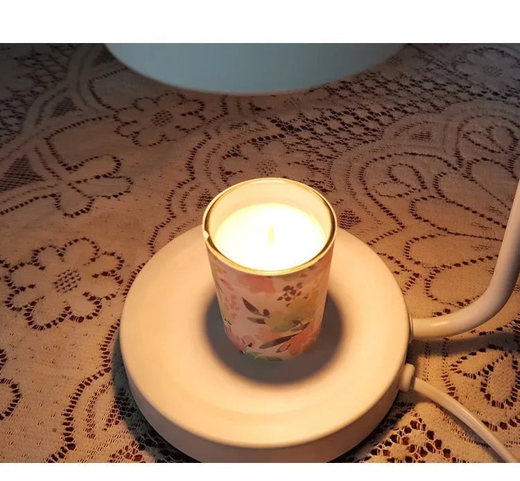 White European-style aromatherapy lamp with metal base and dimmer switch on a 1.5m wire.