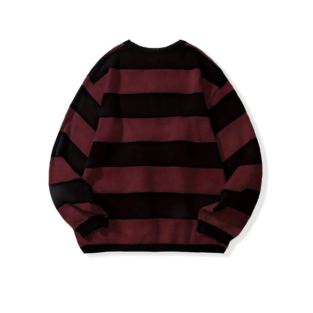 Loose American retro wool sweater in beige, front view, long sleeve pullover for autumn