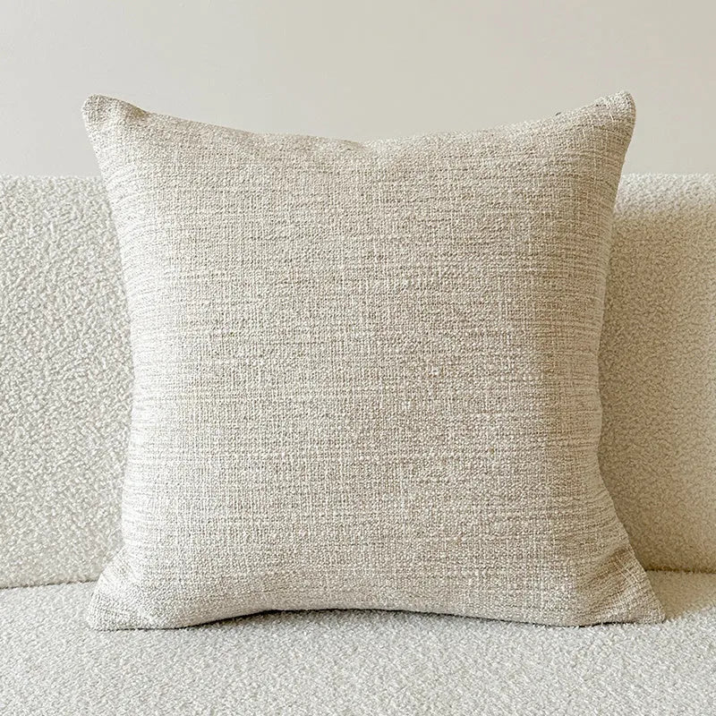 American-style yarn-dyed jacquard sofa pillow with paisley pattern showing plant and flower details