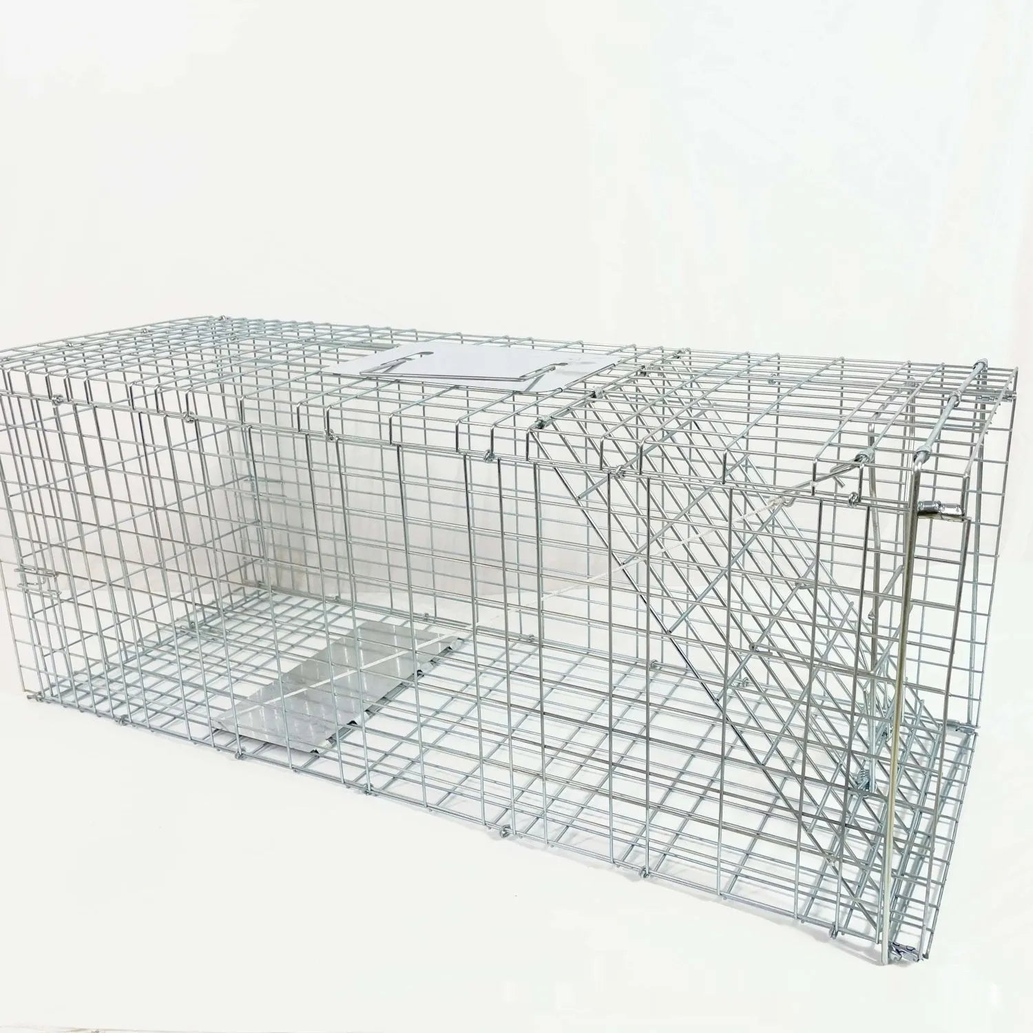 Fully automatic foldable cat trap cage galvanised steel 60x20x18cm with pedal mechanism on grass