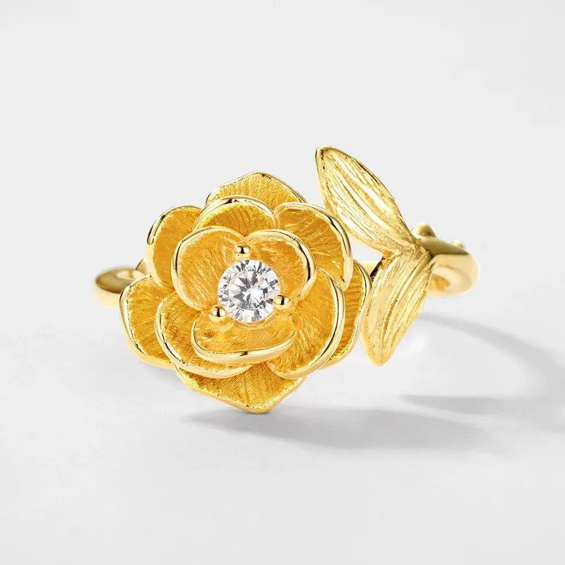 Women's 925 silver adjustable flower ring with gold electroplated finish on index finger