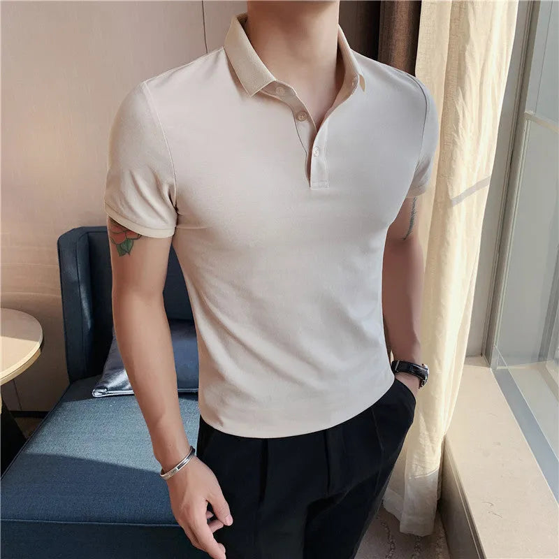 Solid colour cotton blend polo shirt with lapel collar and short sleeves in tight Korean fit.
