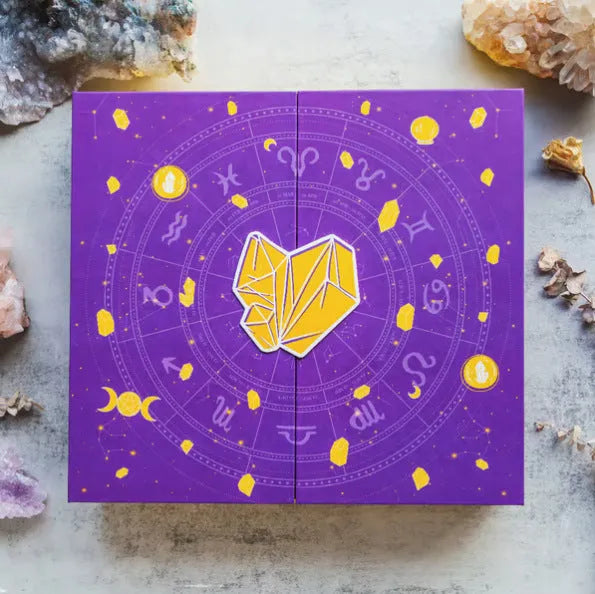 Halloween countdown gift box with paper construction measuring 33.5cm wide