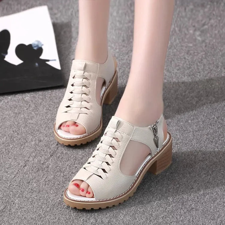 Women's retro sandals with side zipper, beef tendon sole, and 3-5cm middle heel in black.