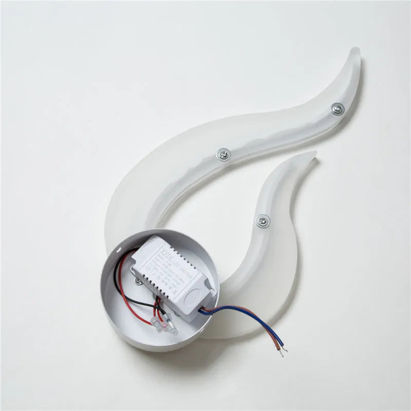 Modern simplicity 10W LED stairway corridor light fixture with matte white finish and acrylic shade