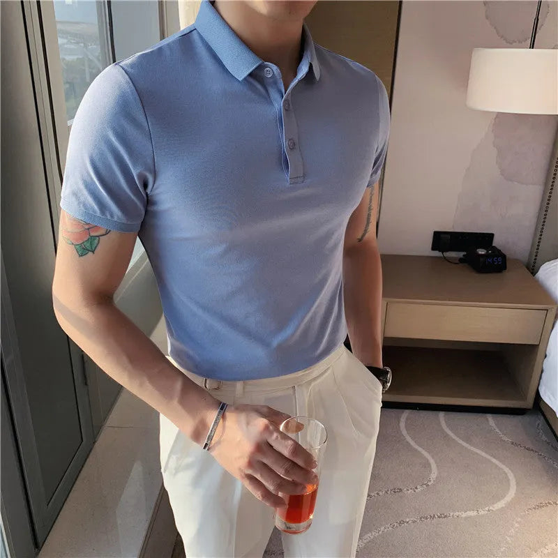 Solid colour cotton blend polo shirt with lapel collar and short sleeves in tight Korean fit.