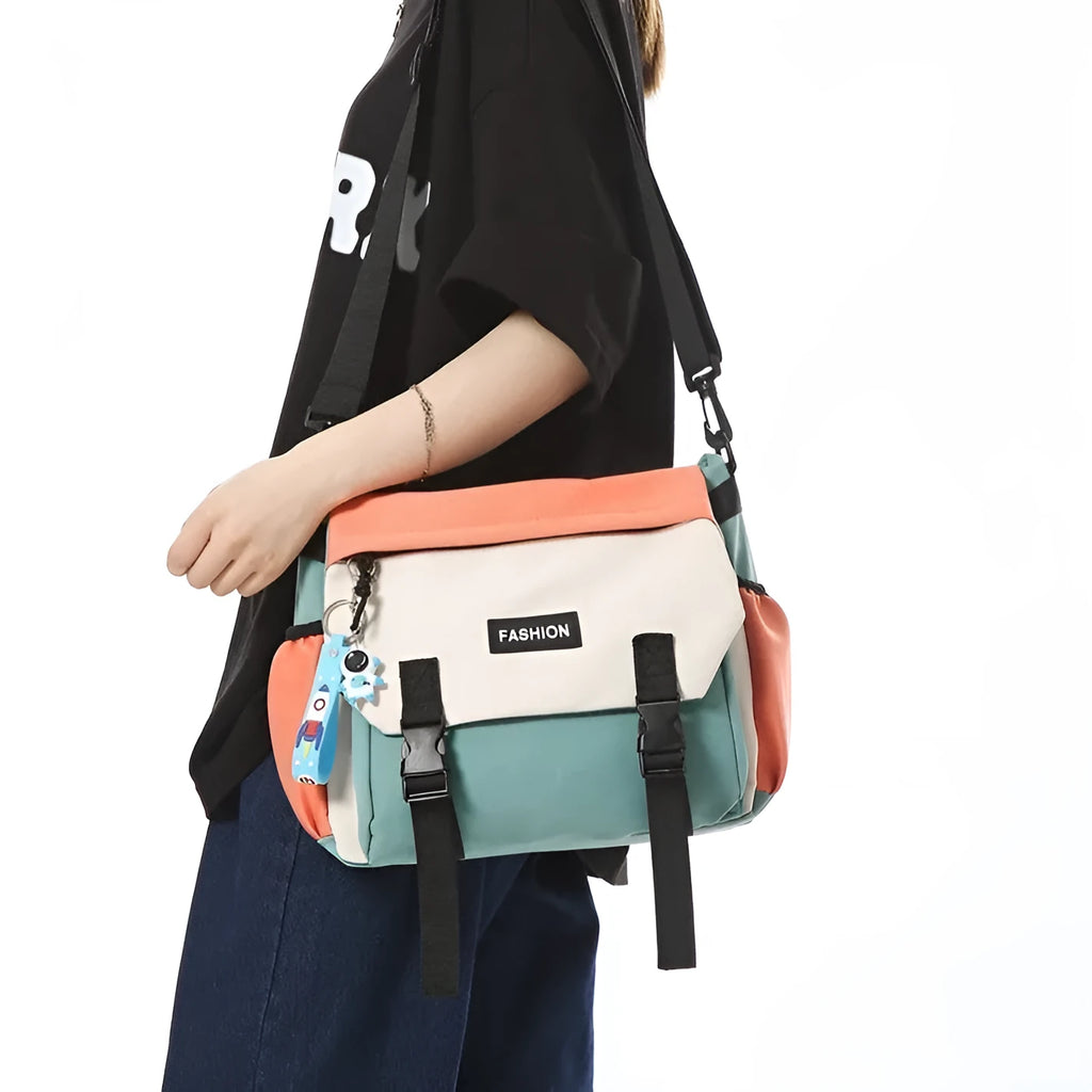 Large capacity nylon shoulder bag with contrast colour letter pattern, ultra-light casual women's bag in black letter style