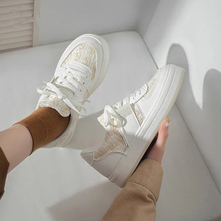 Beige plaid leisure sports shoes with lace-up front and rubber sole