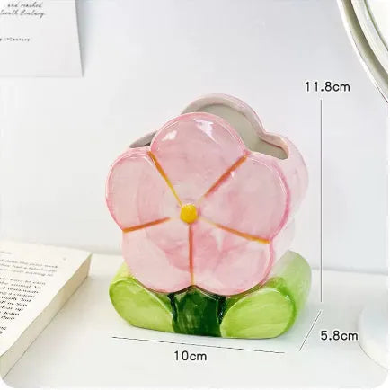 Ceramic flower pen holder storage box with floral decoration measuring 11.8 cm