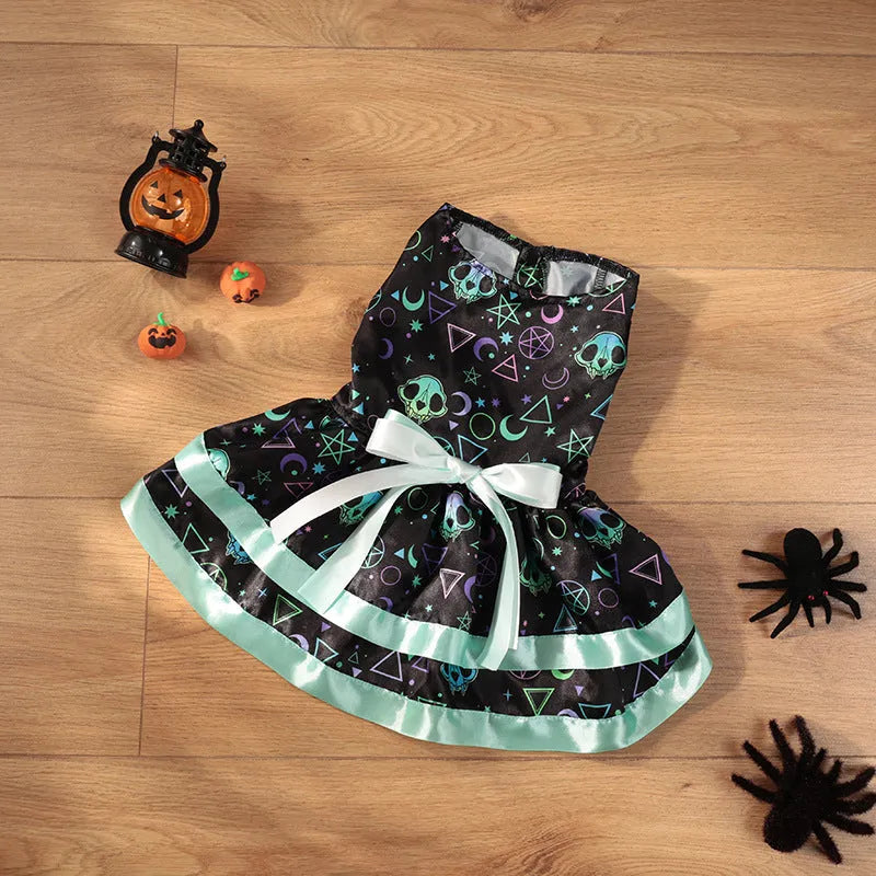 Halloween dog skirt in colourful pumpkin print with double-layer construction for pet costume