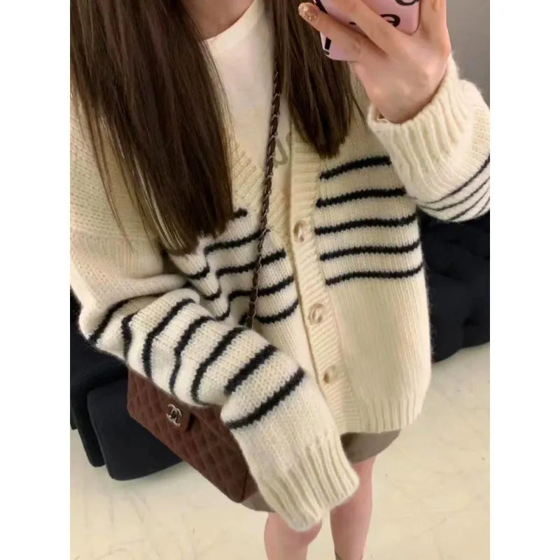 Collar button cardigan with 3D pattern in pictured colour showing Japanese Korean casual style
