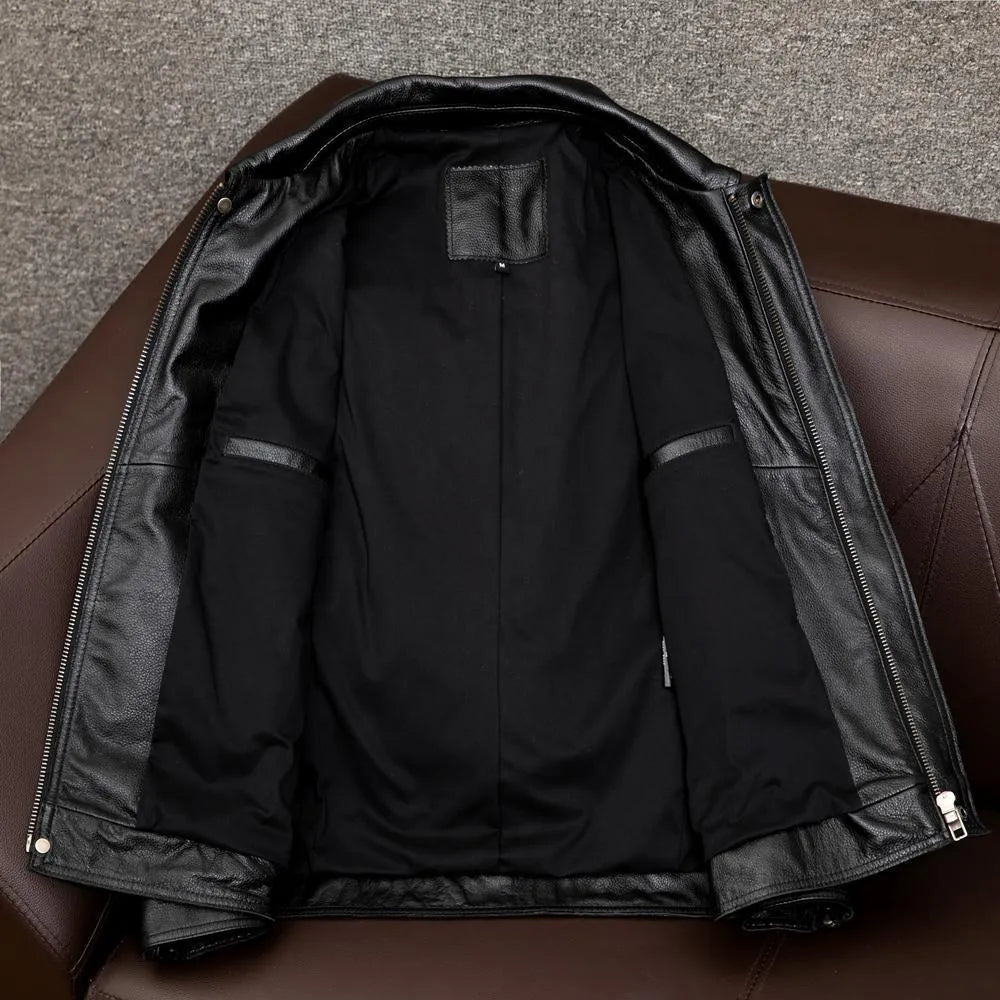 Men's black plus size PU leather jacket with side pockets on a mannequin, showing loose fit.