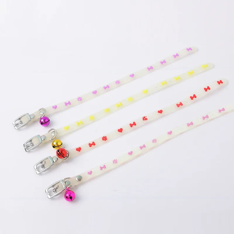 Cat luminous collar with night-time illumination, adjustable 29cm rope, metal bell, and silicone chain