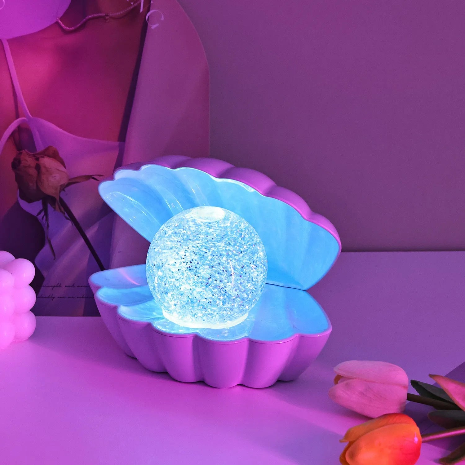 Shell-shaped decorative night lamp with neon ambience lighting in mist-effect colours
