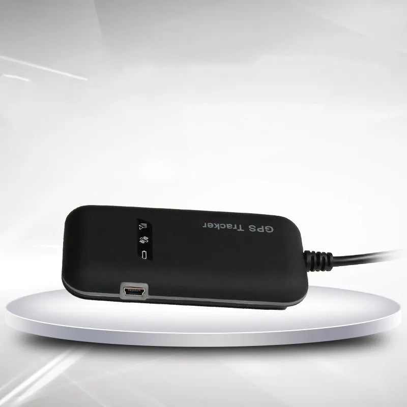 Electric car tracker GPS anti-theft device in black ABS+PC casing with compact dimensions