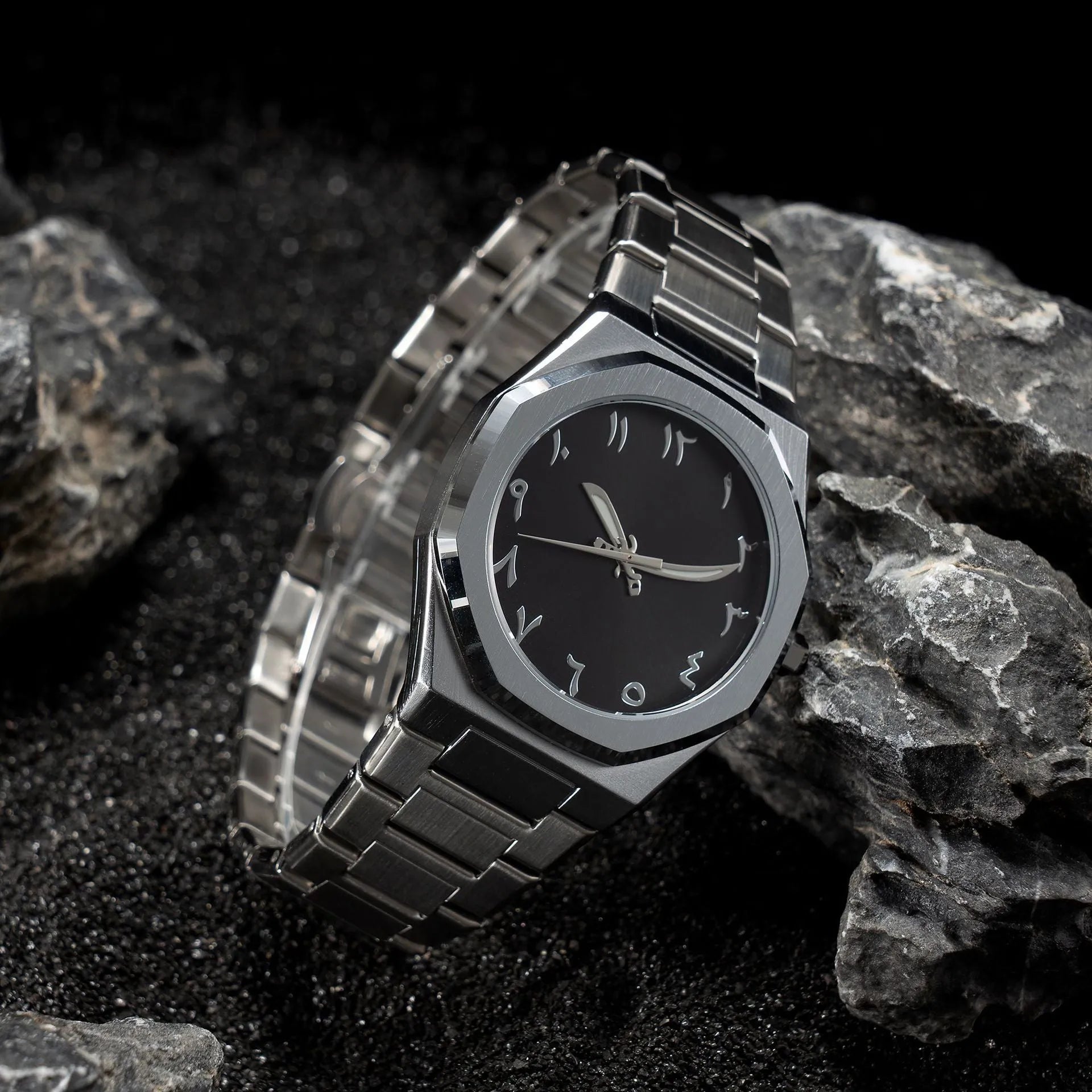 Men's steel band quartz watch with business styling in black, silver, and black silver colour options