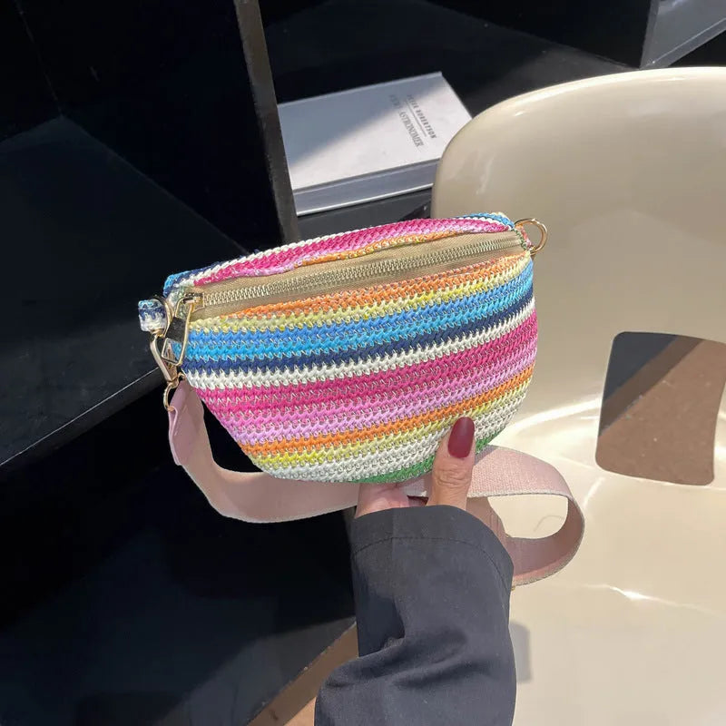 Blue straw woven women's shoulder bag with shell shape and internal zipper compartment