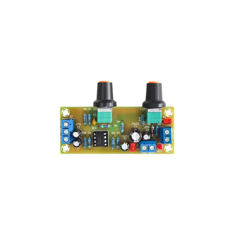 Single power supply 10-24V bass boost audio amplifier circuit board on FR-4 fibreboard