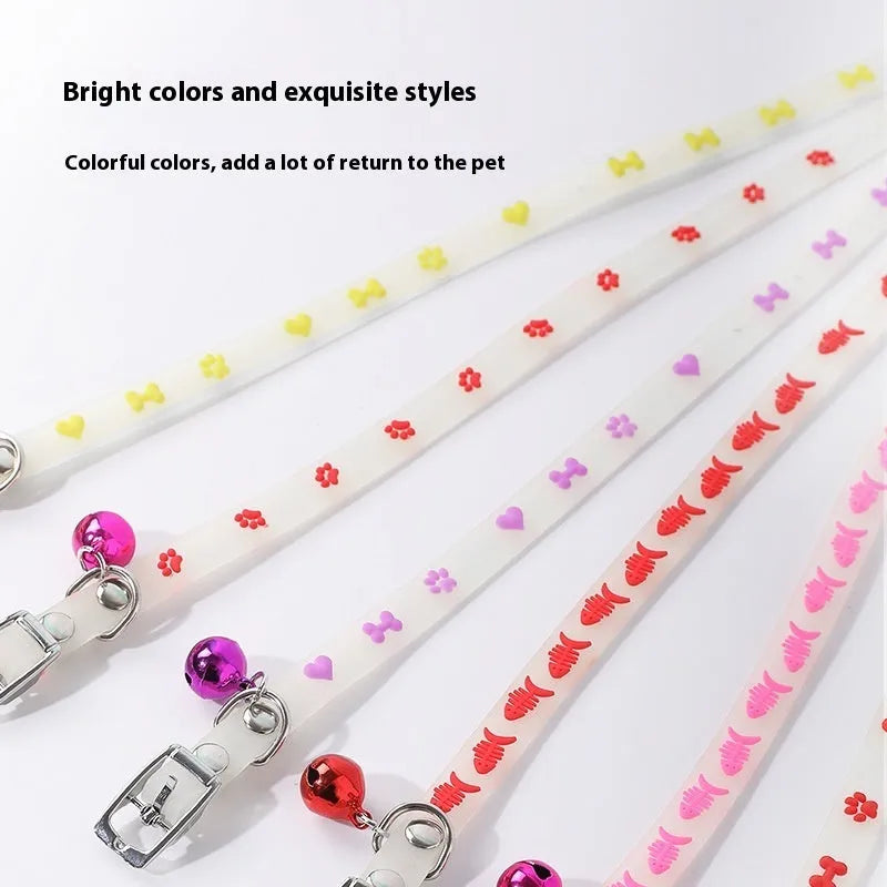 Cat luminous collar with night-time illumination, adjustable 29cm rope, metal bell, and silicone chain