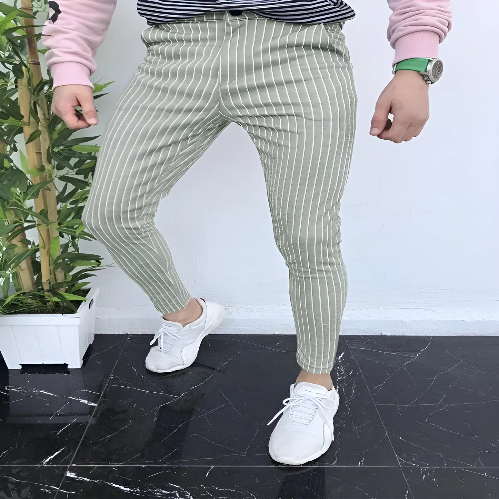 Men's slim fit plaid casual trousers with straight leg design and micro-elastic fabric