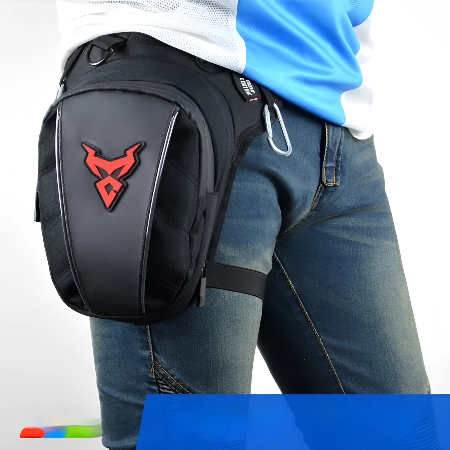 Red 0105MC motorcycle crossbody leg bag made of 1200D Oxford cloth showing front and side.