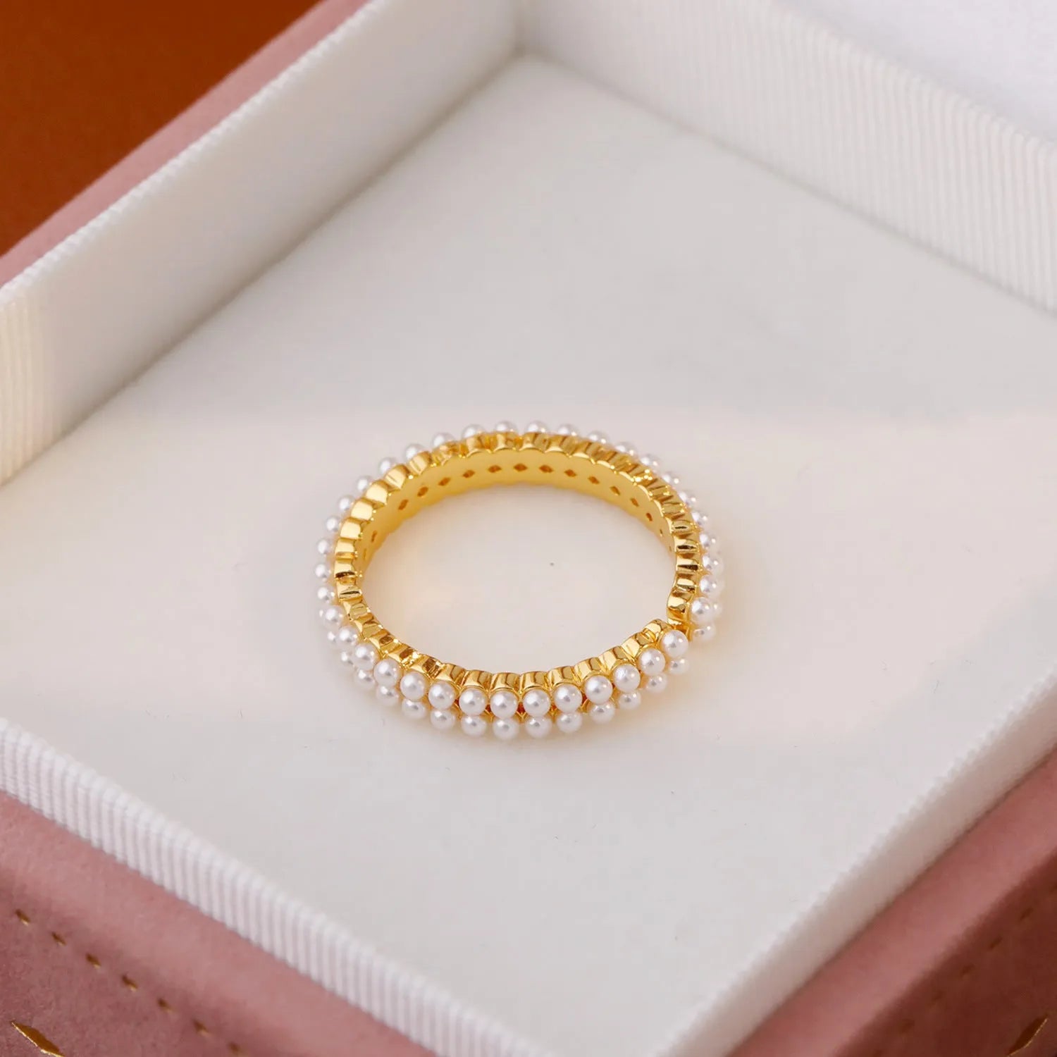 Gold geometric women's ring with open mouth adjustable design and circular elements